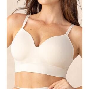 Truekind Women Supportive Comfort Wireless Shaping Bra Size L Chai Stretch NWT